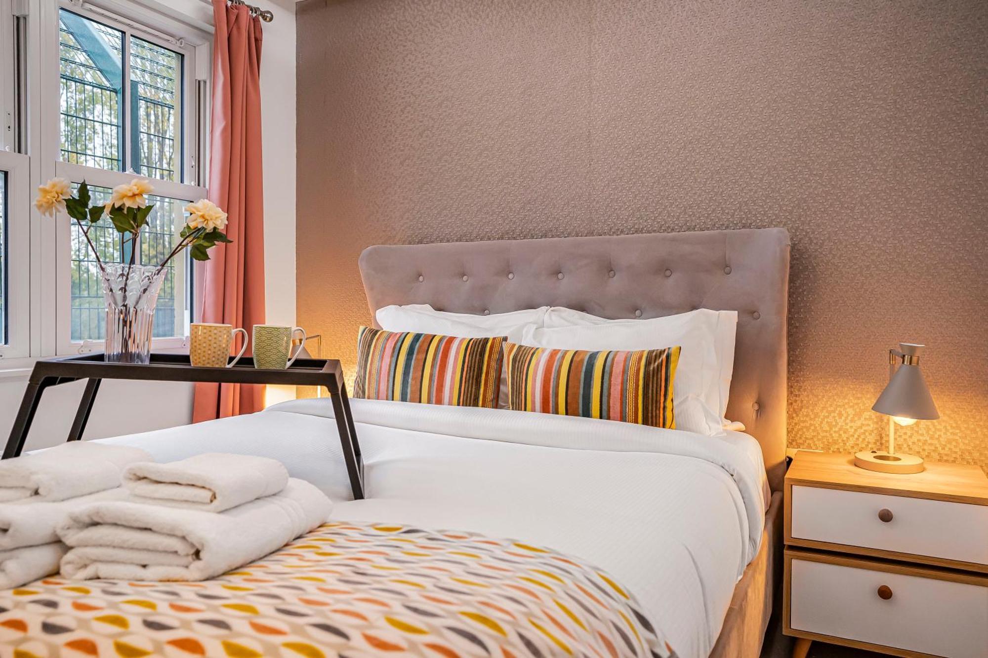 Stylish Modern Apartments By Livestay Short Lets & Serviced Accommodation London Nw6 Exterior photo