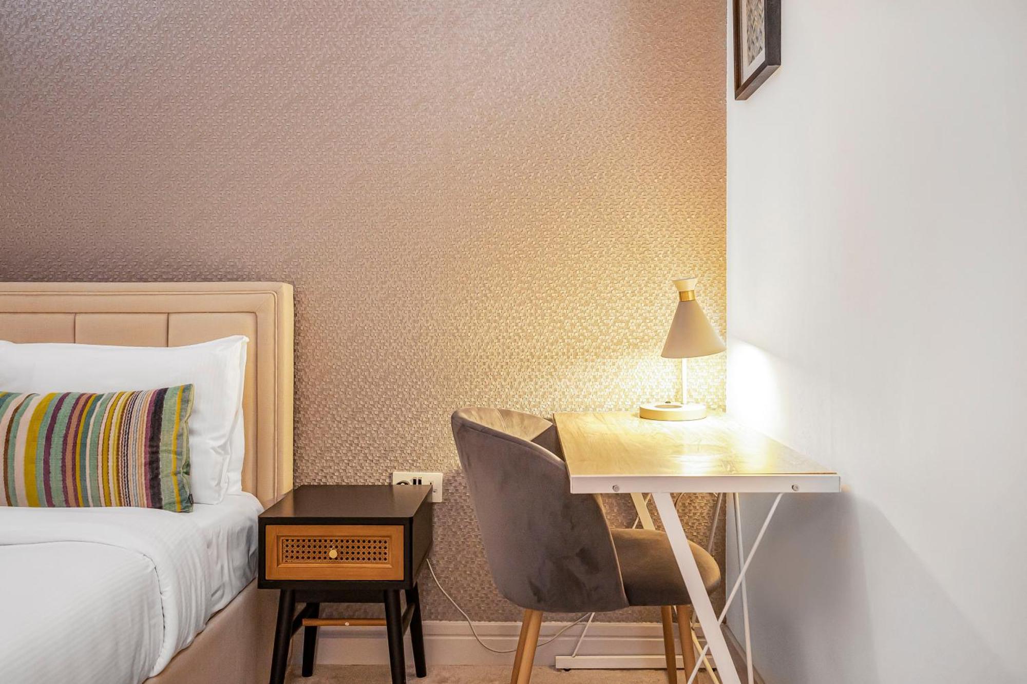 Stylish Modern Apartments By Livestay Short Lets & Serviced Accommodation London Nw6 Exterior photo